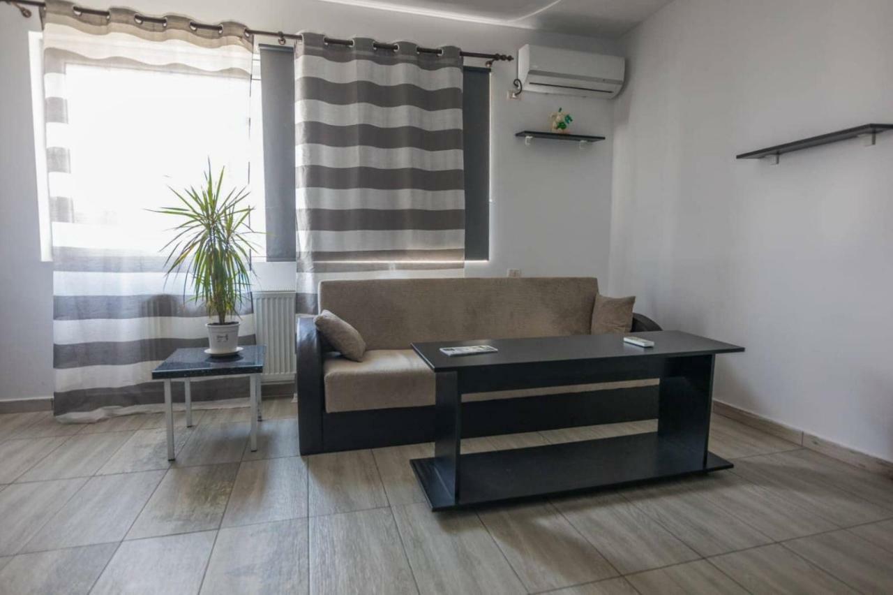 Studio Apartment Chiajna Экстерьер фото